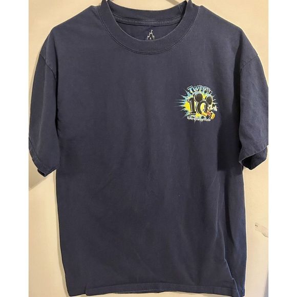 2010 Walt Disney World Souvenir T-shirt Navy Blue Sz Medium- Mickey Donald Goofy - Picture 2 of 9